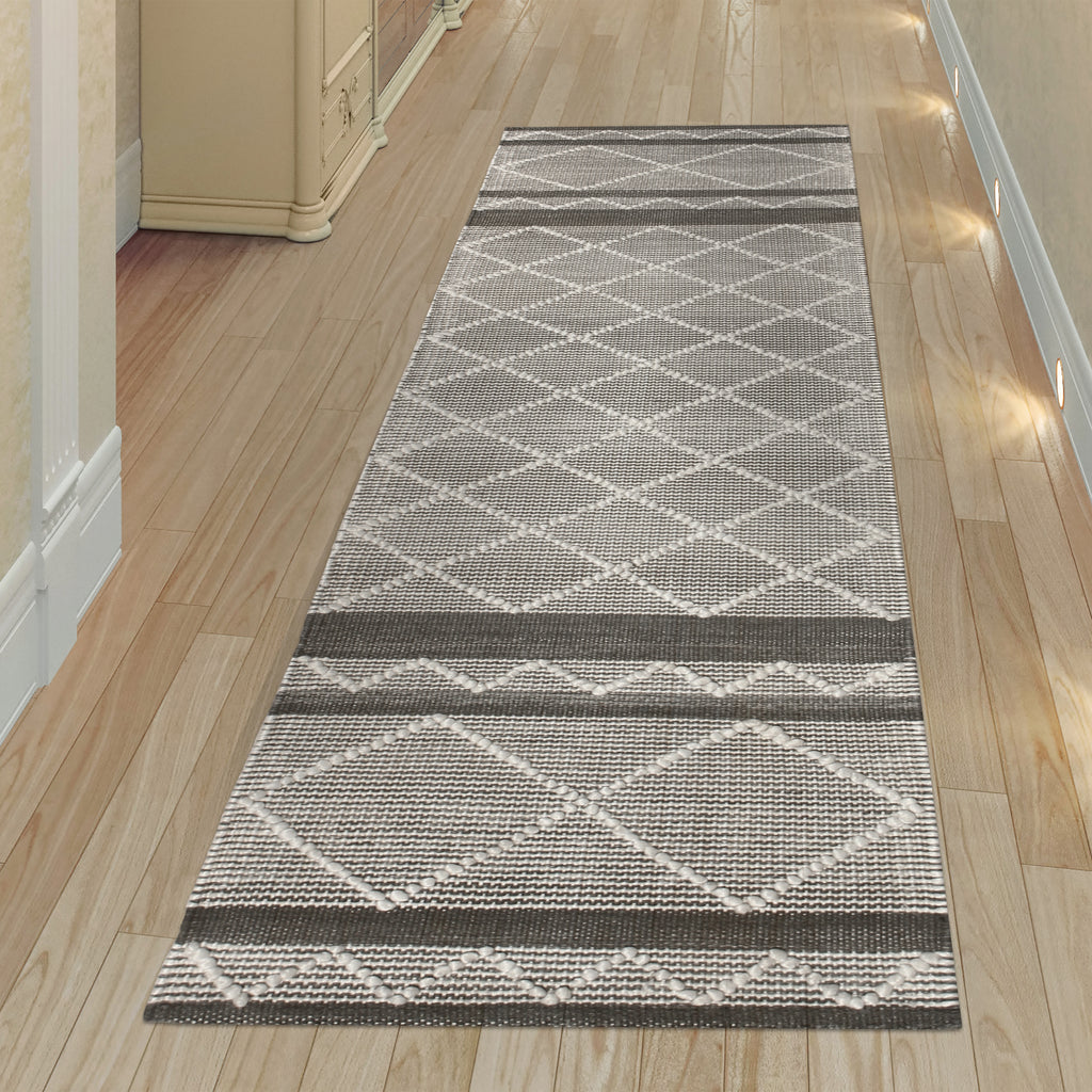 Trans Ocean Artista Diamond Stripe Area Rug