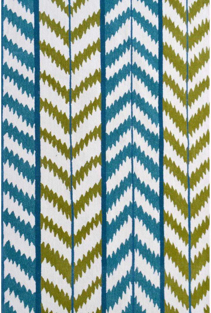 Rug Market Resort Waterfall